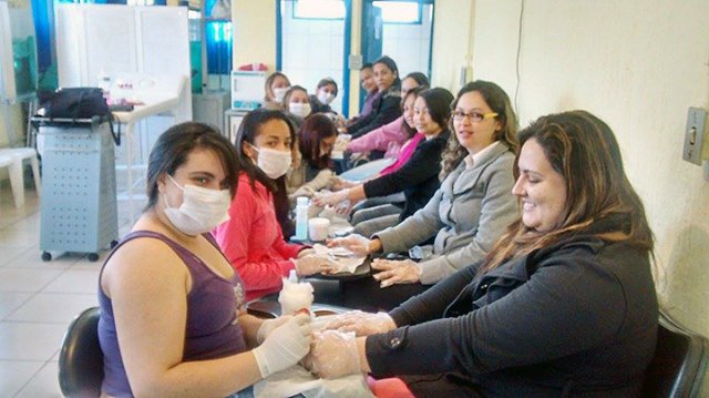 Curso de Manicure e Depilação